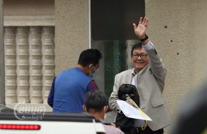 Son Chhay Charged with defamation over commune election comments 